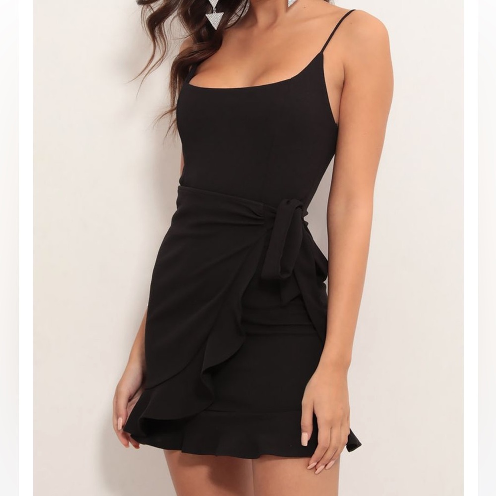 Lucy In the Sky - Capri Ruffle Tie Dress